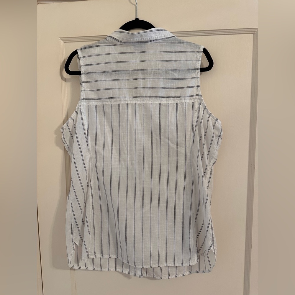 Columbia Women's Sleeveless Button Down Shirt White/Black Stripes 100% Cotton - Picture 3 of 10